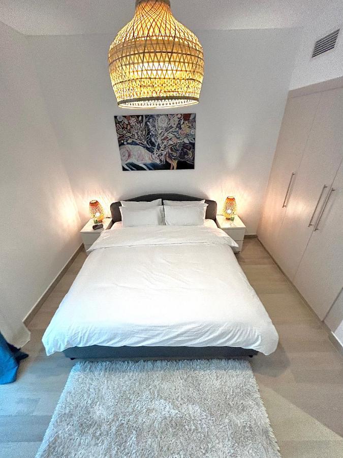 The Hive Retreats In Yas Island Apartment *