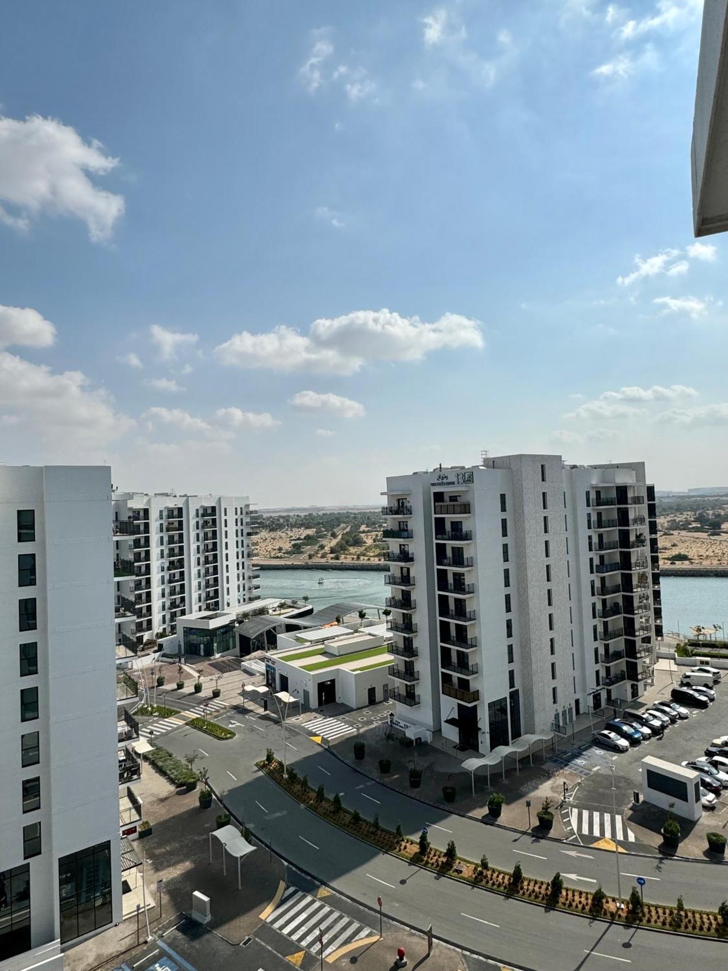 Apartment The Hive Retreats In Yas Island Abu Dhabi