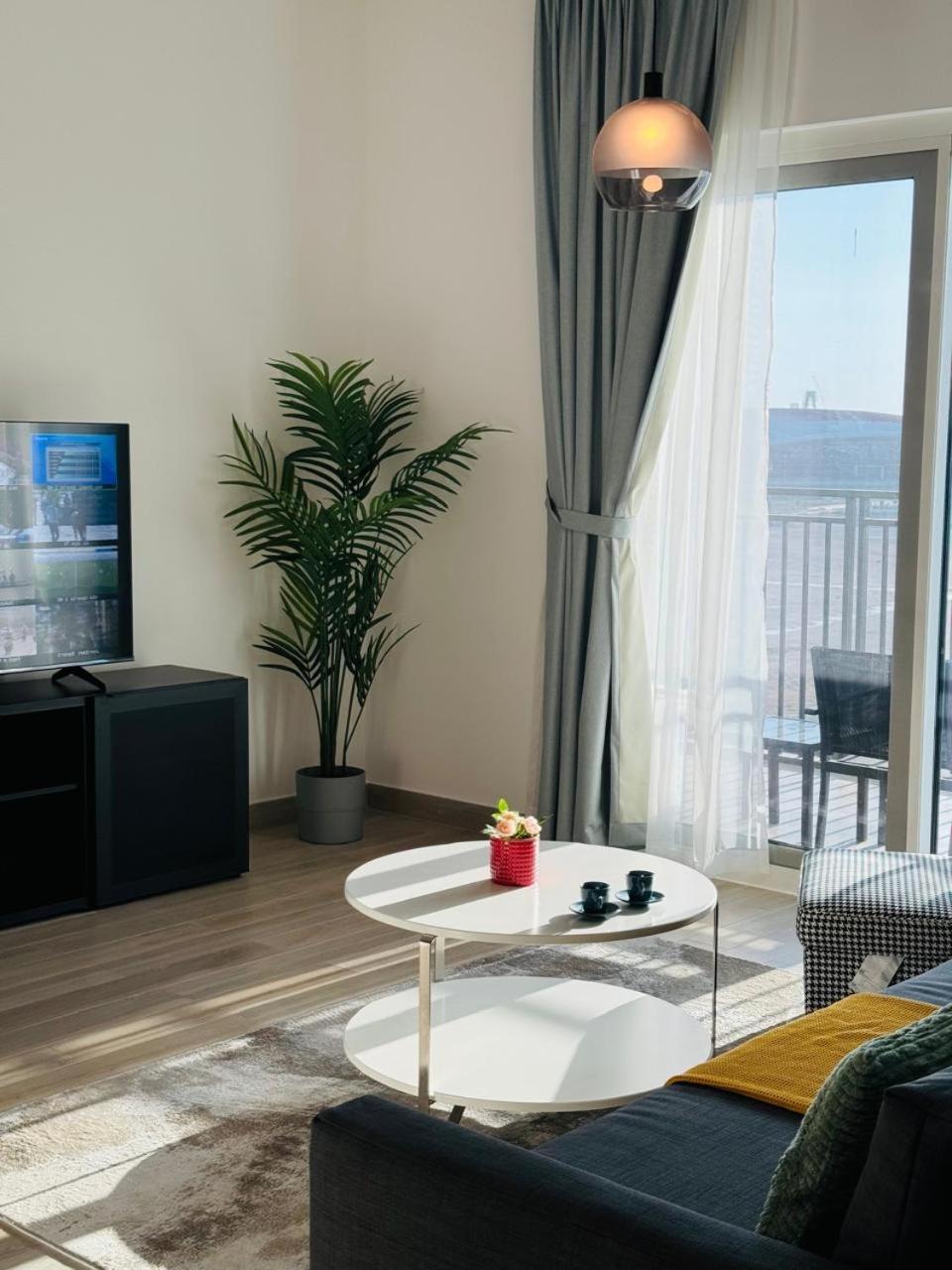 The Hive Retreats In Yas Island Apartment